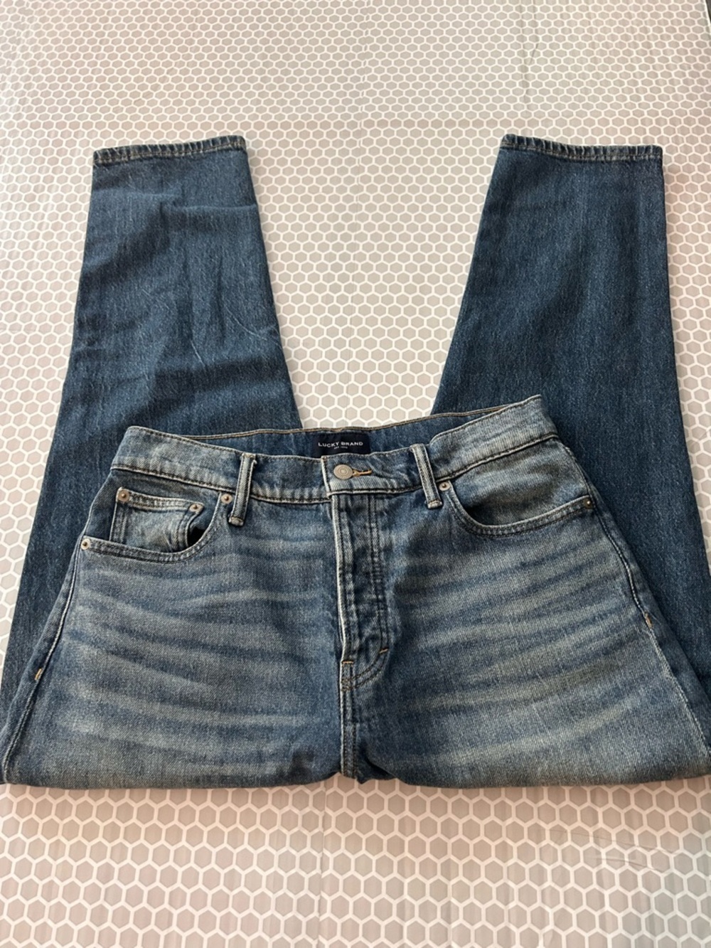 Lucky Brand High Rise Medium Blue Straight Jeans w Button Fly Size 10/30A